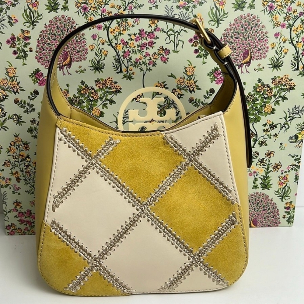 NWT~ Tory Burch Thea Patchwork Bucket Bag Small - Picture 3 of 12